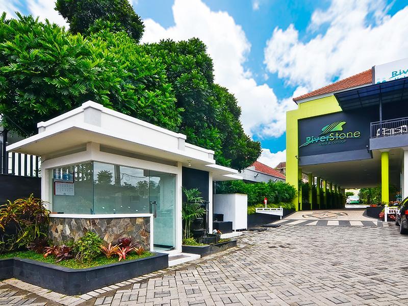 Riverstone Hotel & Cottage Batu  Exterior foto