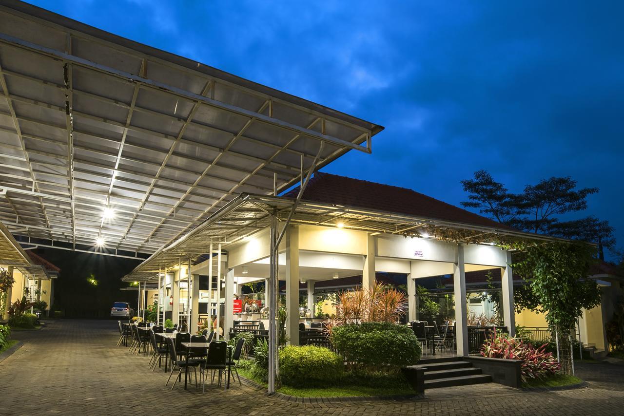 Riverstone Hotel & Cottage Batu  Exterior foto