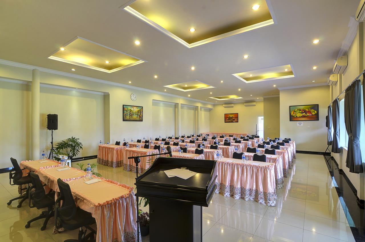 Riverstone Hotel & Cottage Batu  Exterior foto